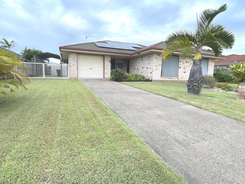 214 Pulgul St, Urangan, QLD 4655