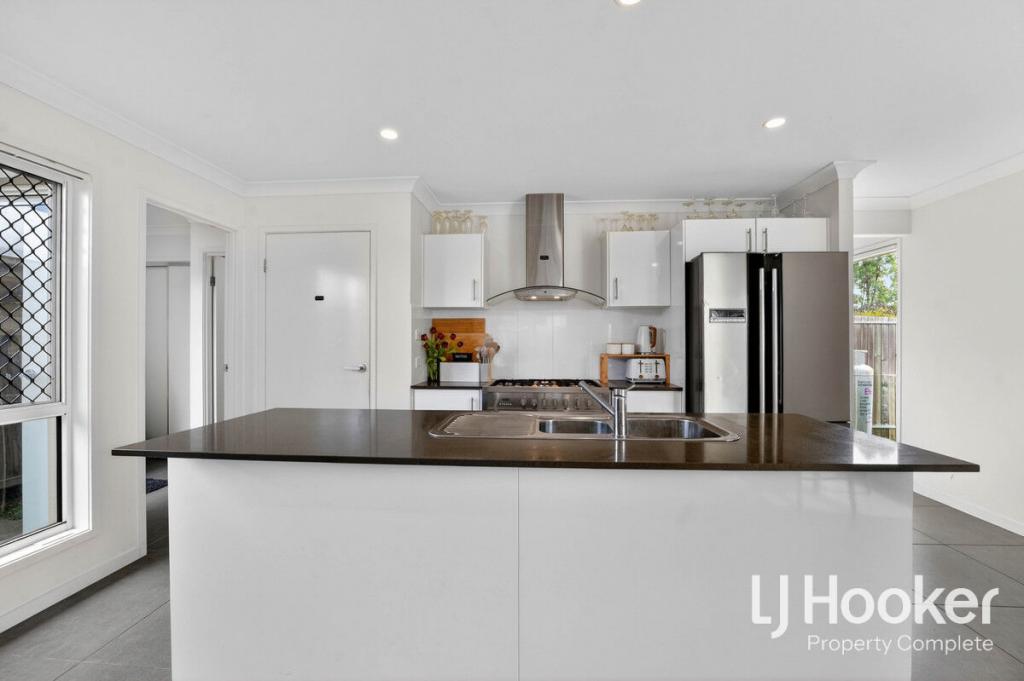 31 WINDSOR AVE, YARRABILBA, QLD 4207