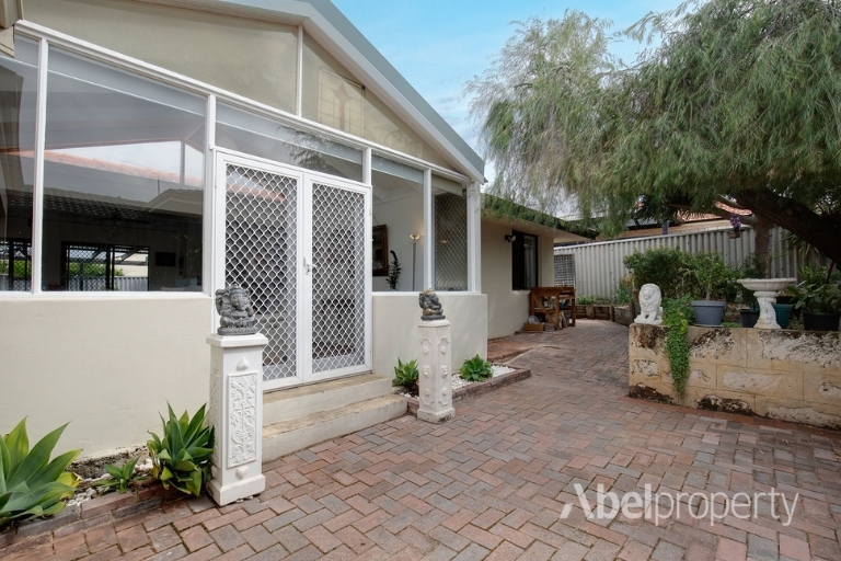 13b Orchid St, Joondanna, WA 6060