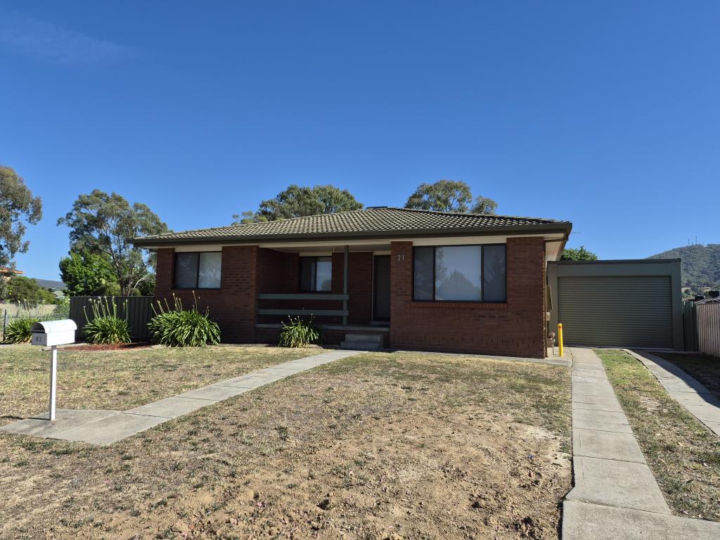 21 Mcmaster Ave, Lavington, NSW 2641