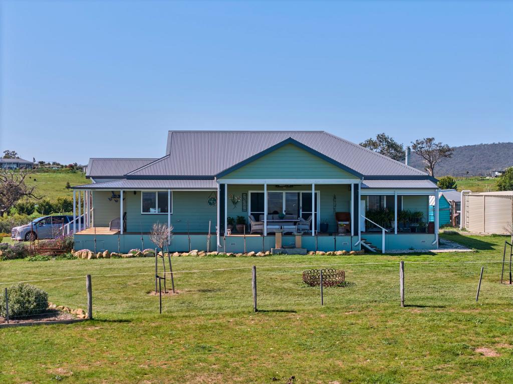 42 Walker Rd, Heathcote, VIC 3523