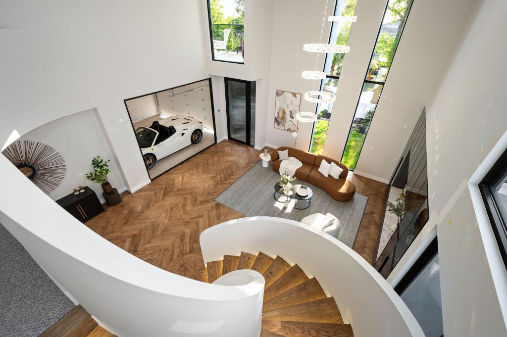 27 TUXEN ST, BALWYN NORTH, VIC 3104