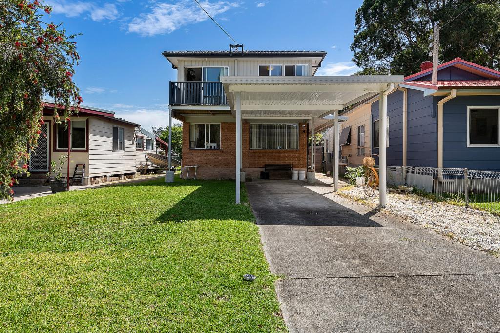 15 Lake St, Blackalls Park, NSW 2283