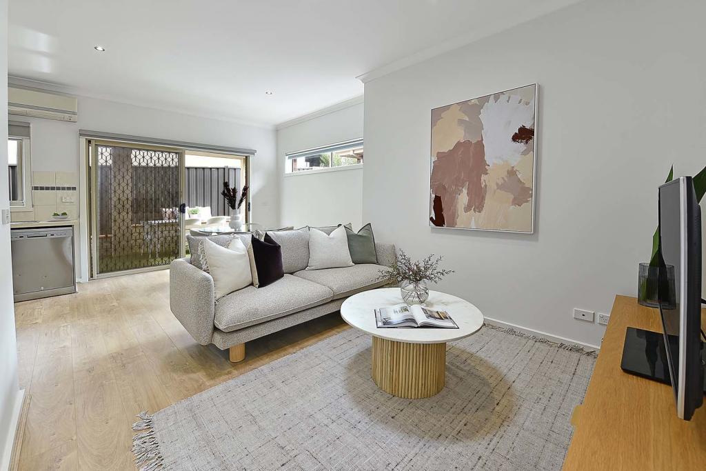 3/94 Purinuan Rd, Reservoir, VIC 3073