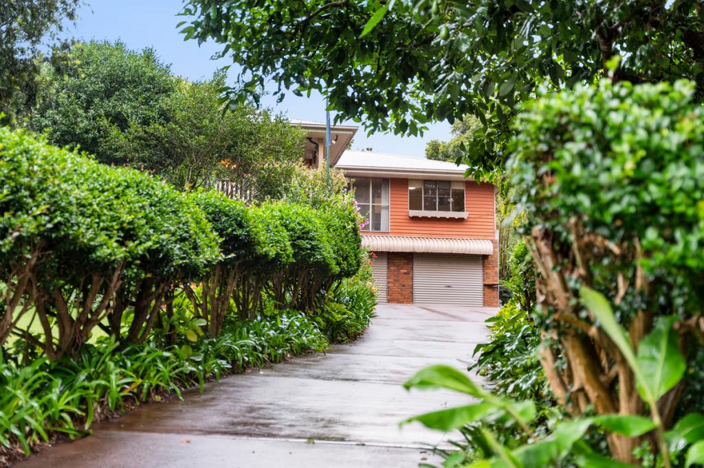 231-233 Rowbotham St, Middle Ridge, QLD 4350