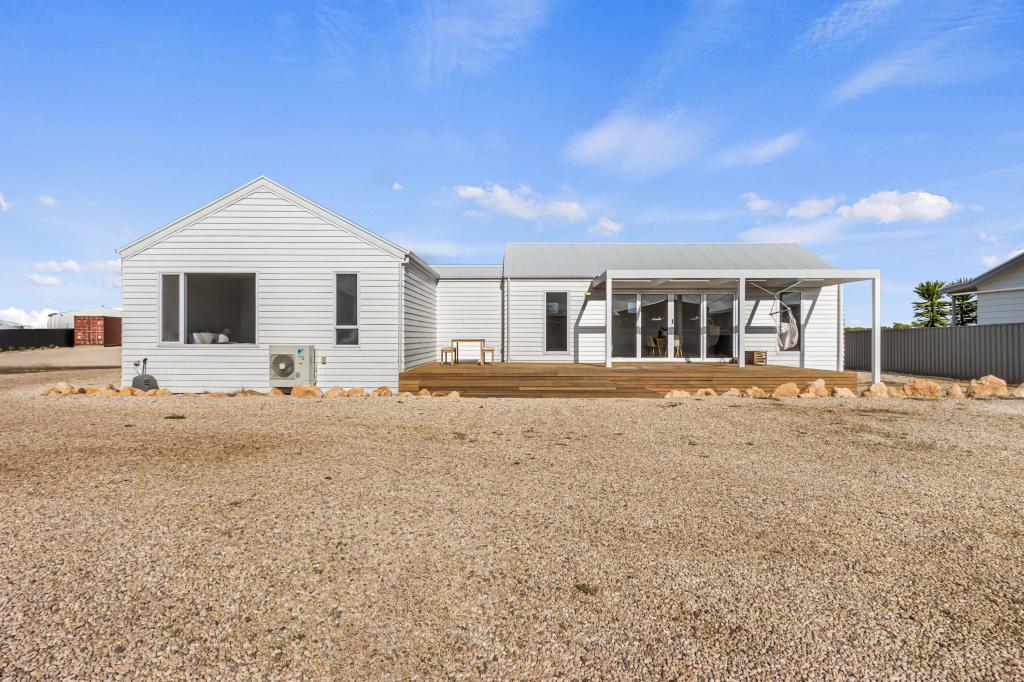 4 Neptune Ct, Point Turton, SA 5575