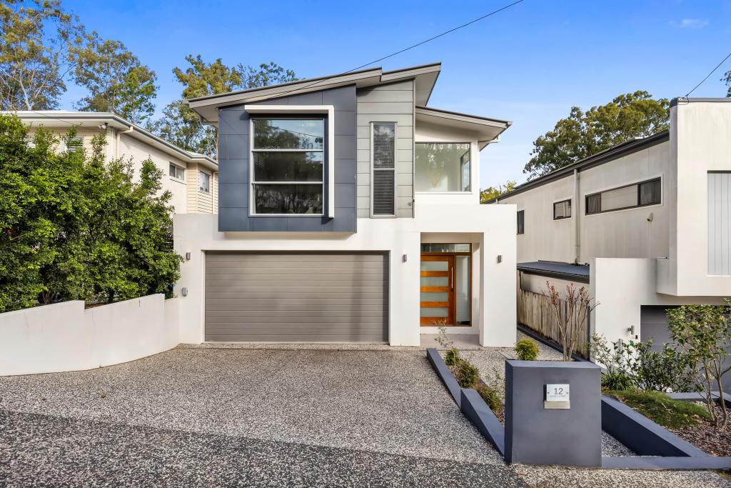 12 Henry St, Chapel Hill, QLD 4069