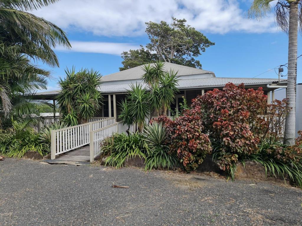43 Helen St, Cooktown, QLD 4895