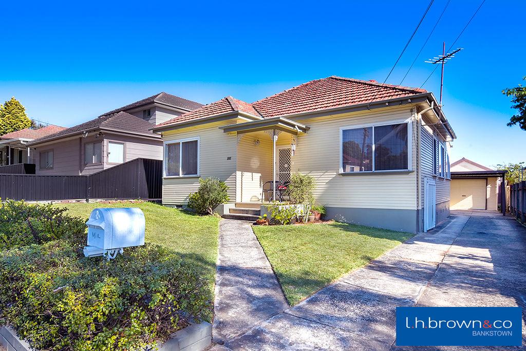 292 Auburn Rd, Yagoona, NSW 2199