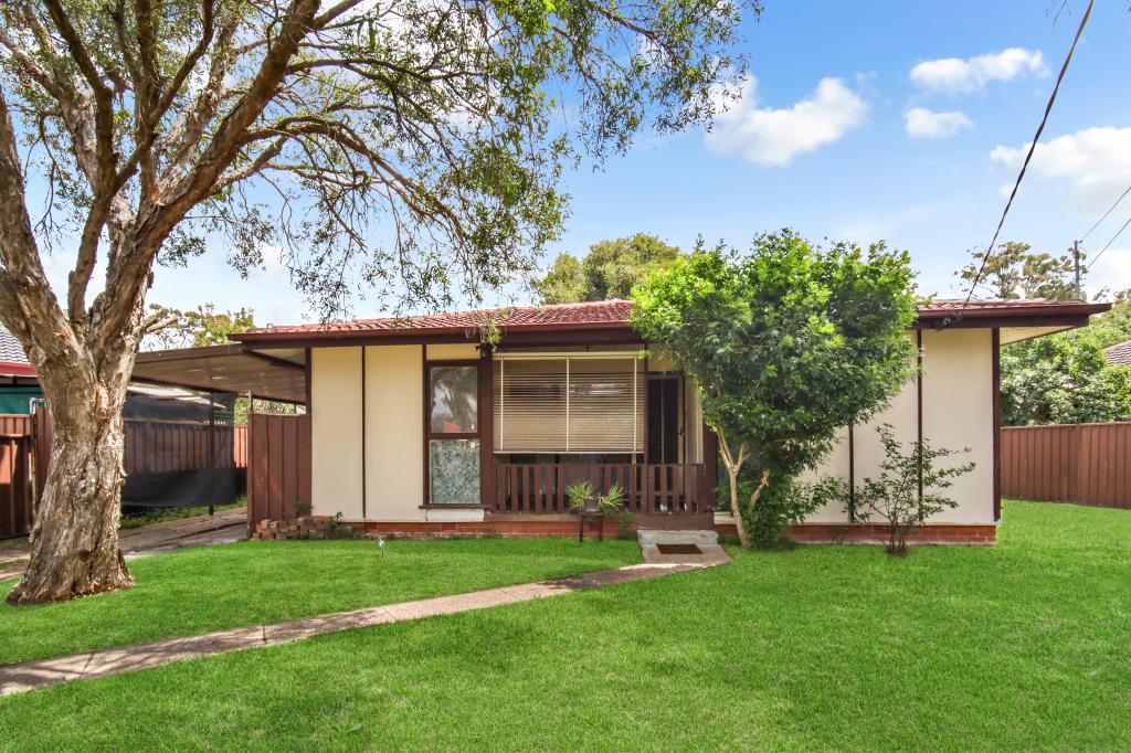 3 Palau Cres, Lethbridge Park, NSW 2770