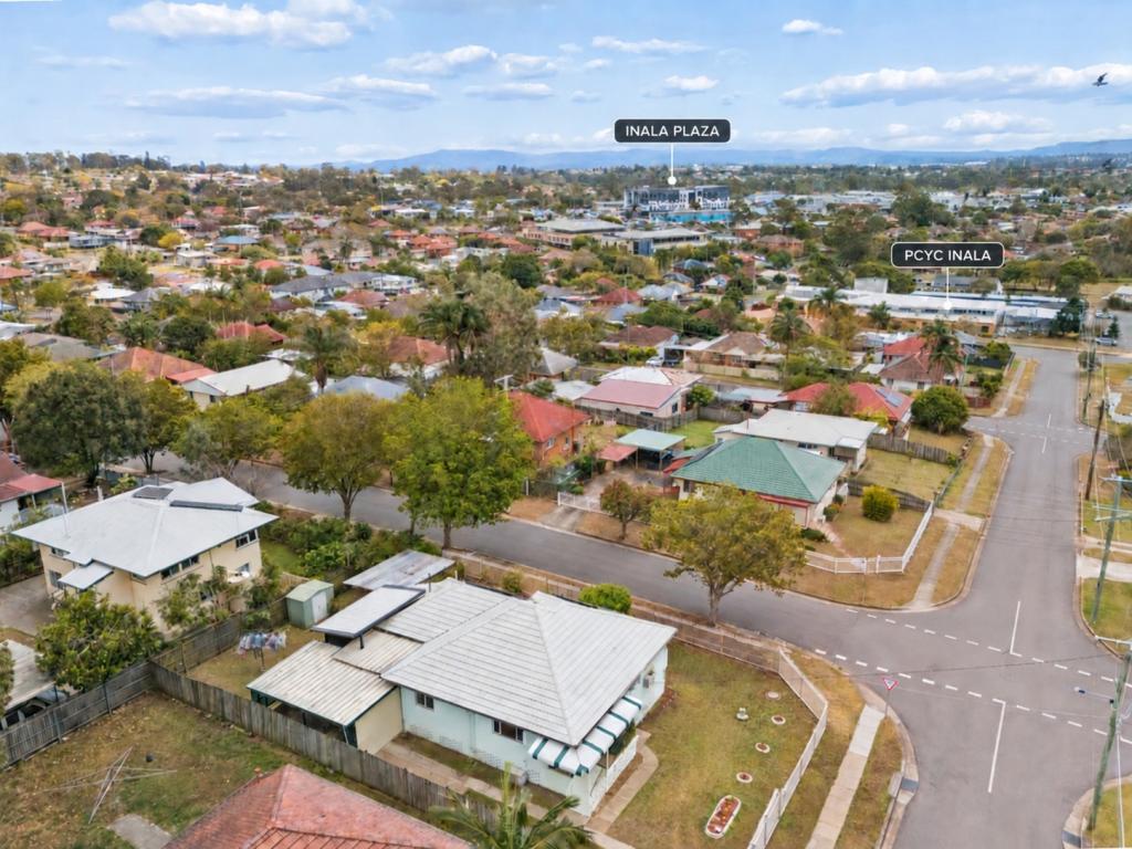 19 PLOVER ST, INALA, QLD 4077
