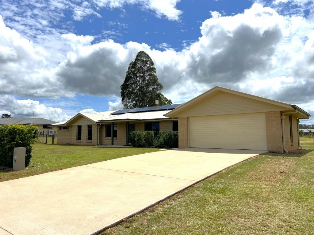 77-79 Rosella Pde, Kingaroy, QLD 4610