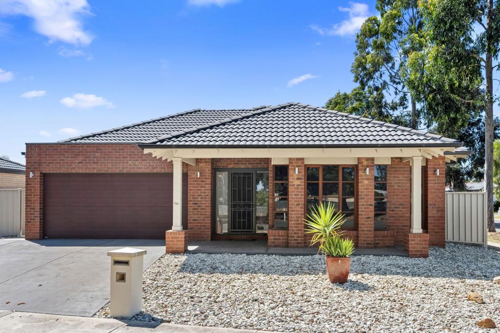 136 Myrtle Rd, Ascot, VIC 3551