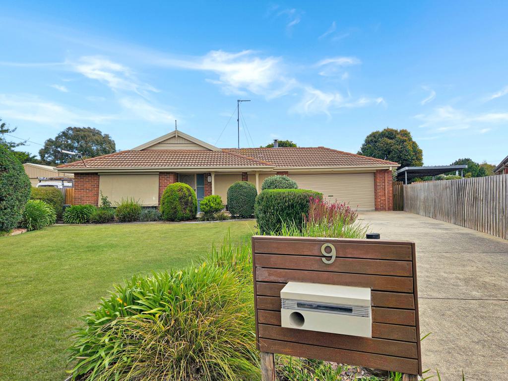 9 Klemke Ct, Grovedale, VIC 3216