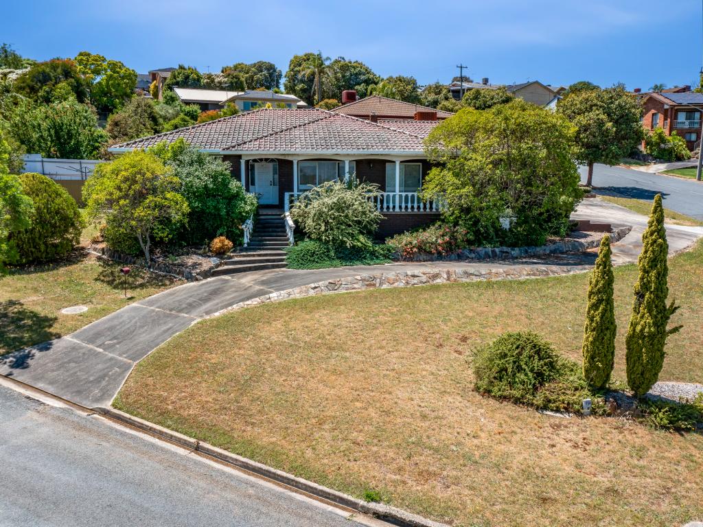 276 Tracy St, Lavington, NSW 2641