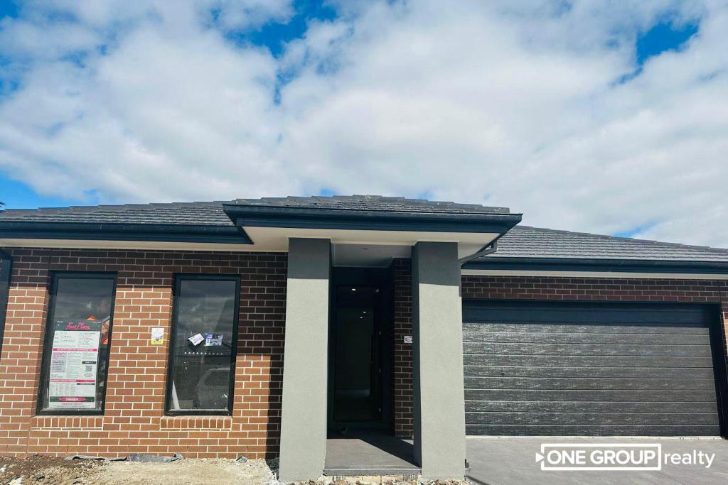 10 Reminis Dr, Donnybrook, VIC 3064