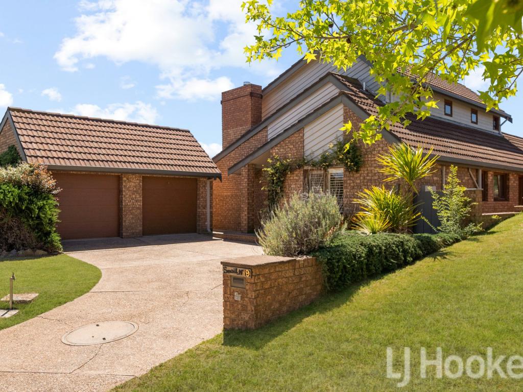 19 Swanbrooke St, Windradyne, NSW 2795