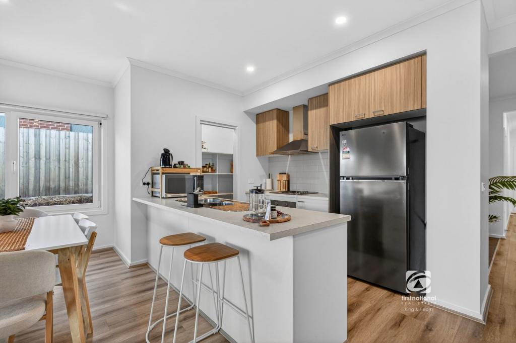 63 Lakeview Dr, Lakes Entrance, VIC 3909