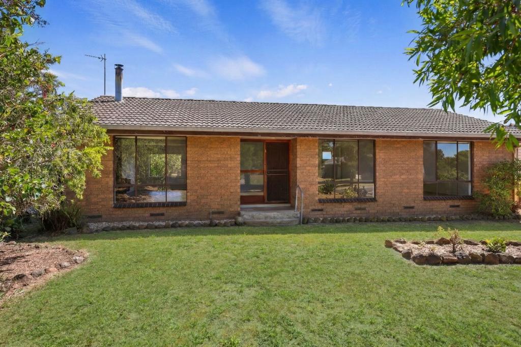 15 Baxter St, Timboon, VIC 3268