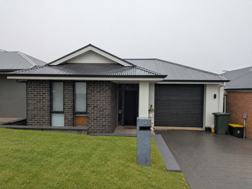 30 Radcliffe St, Mount Barker, SA 5251