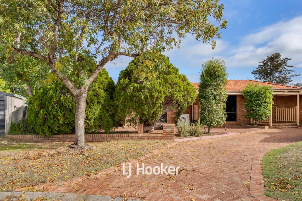 2 Bramble Gr, Carey Park, WA 6230