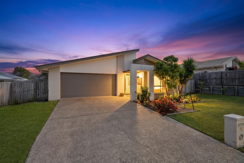 11 Florida Cres, Parkhurst, QLD 4702