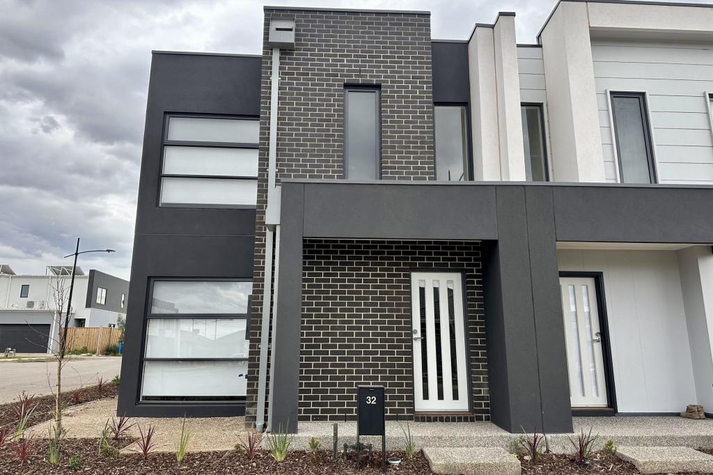 32 Baldwin Rd, Fraser Rise, VIC 3336