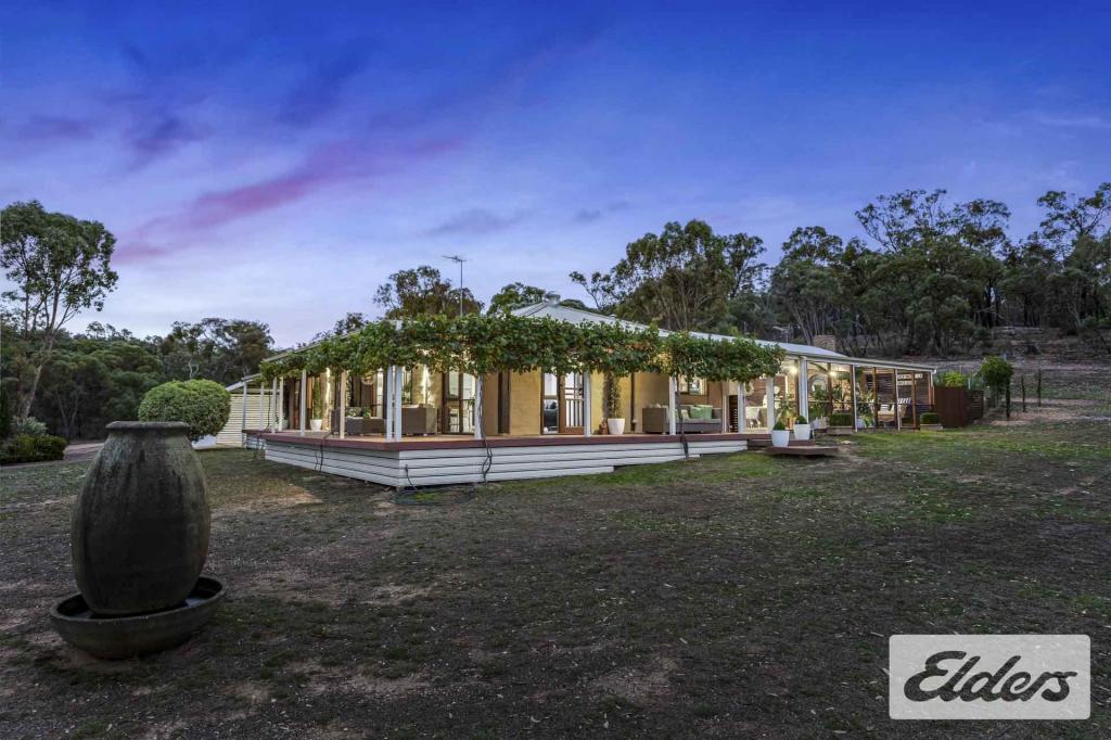 6820 Pyrenees Hwy, Avoca, VIC 3467