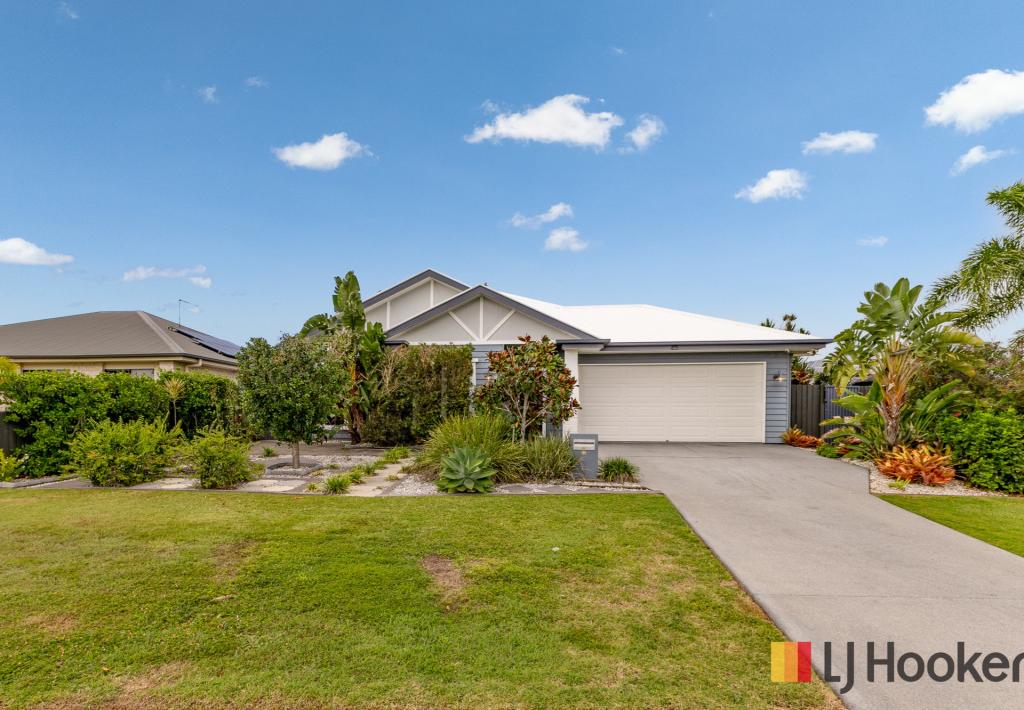22 Oceanblue Bvd, Pialba, QLD 4655