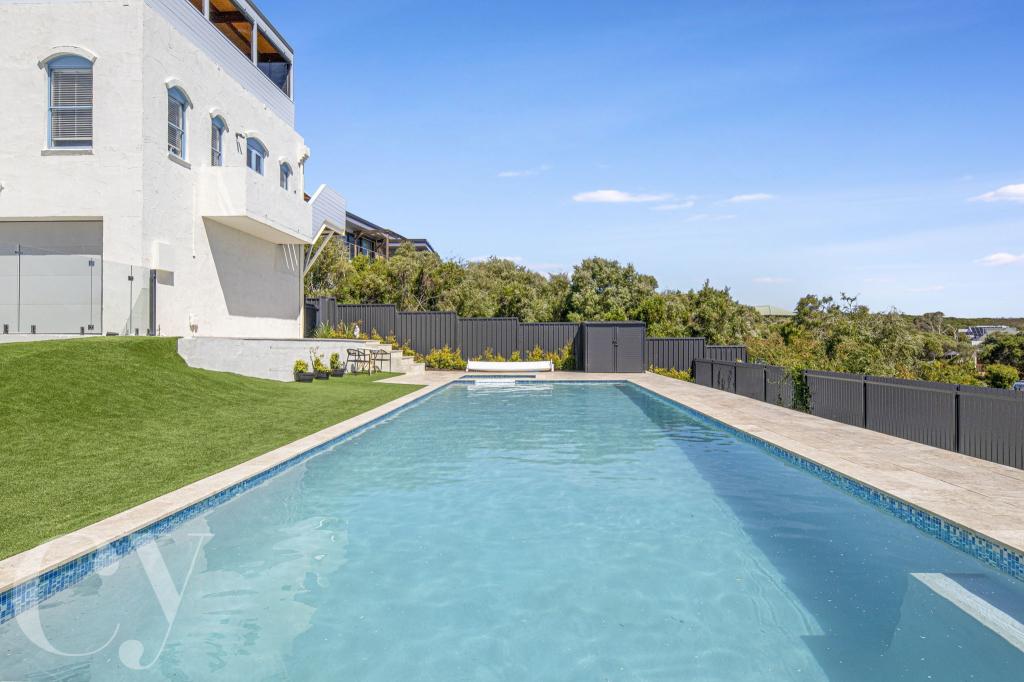 18 Freycinet Way, Gnarabup, WA 6285