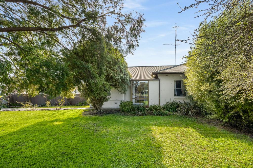 1 Ruwoldt St, Mount Gambier, SA 5290