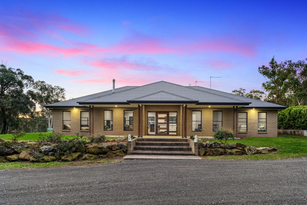 100 ESTONIAN RD, THIRLMERE, NSW 2572