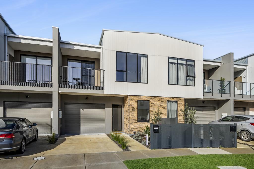 22 ILINDEN ST, MOUNT DUNEED, VIC 3217