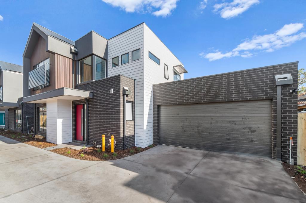 2/16b East Rd, Seaford, VIC 3198