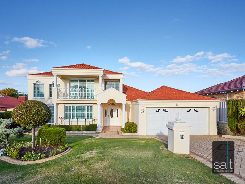 30 Lockett Crst, Winthrop, WA 6150