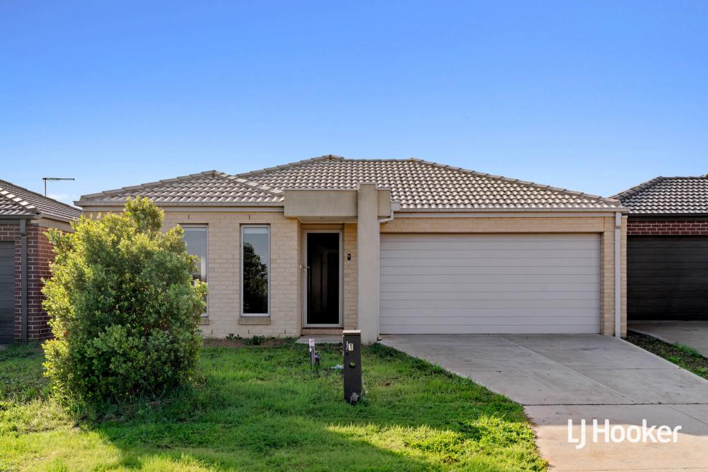 11 Studley St, Weir Views, VIC 3338