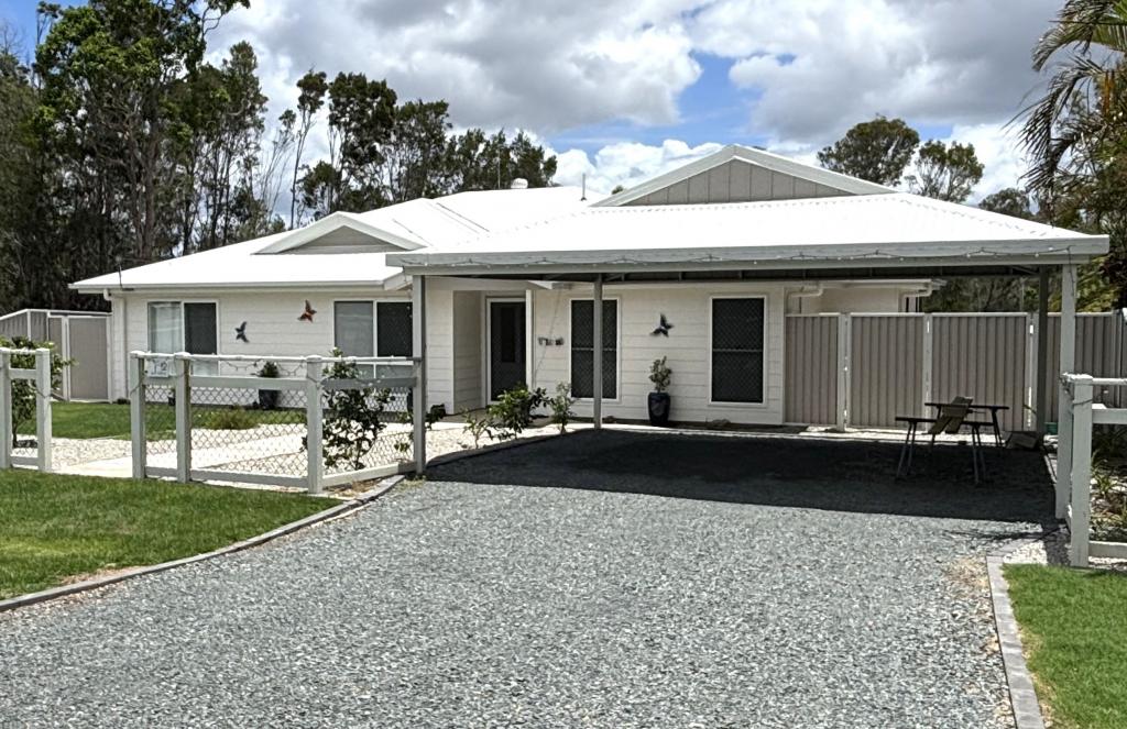 12 Bay Dr, Russell Island, QLD 4184