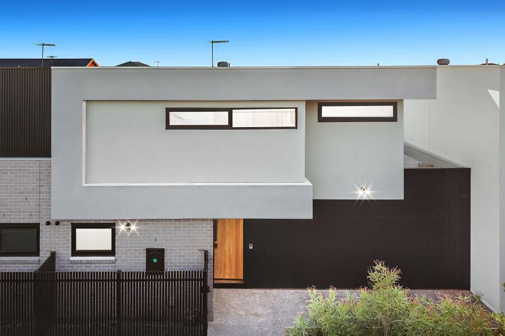 11 BERWEN LANE, CHELSEA, VIC 3196