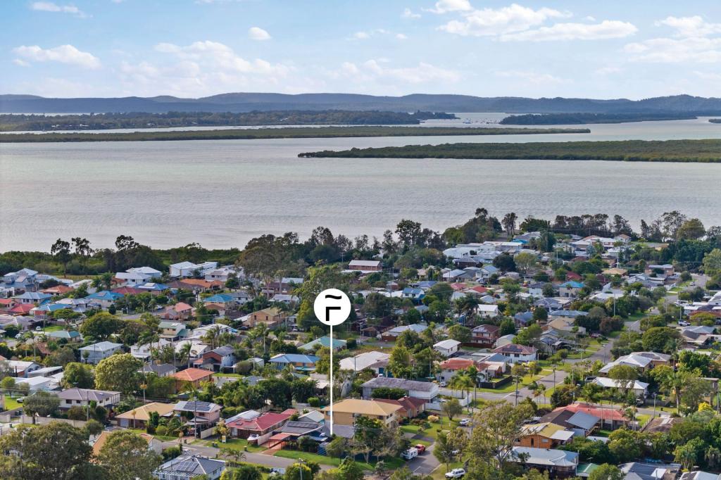 1 Carol St, Redland Bay, QLD 4165