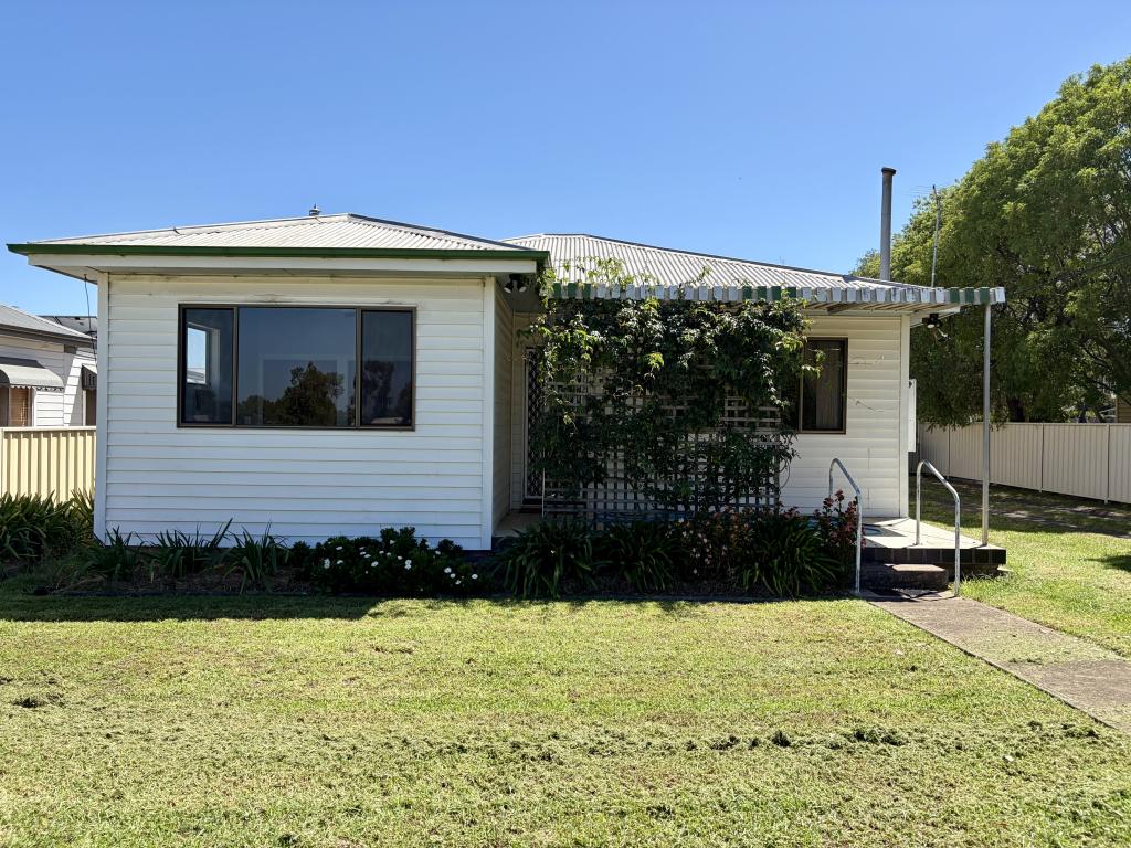 66 Liverpool St, Scone, NSW 2337