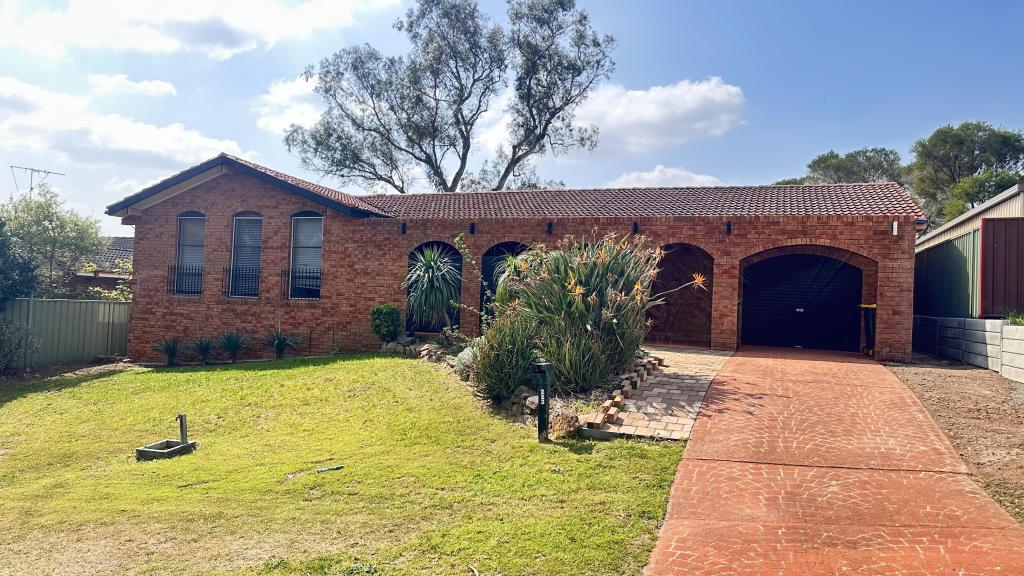 223 Wyangala Cres, Leumeah, NSW 2560