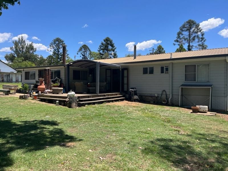 13888 D'Aguilar Hwy, Nanango, QLD 4615