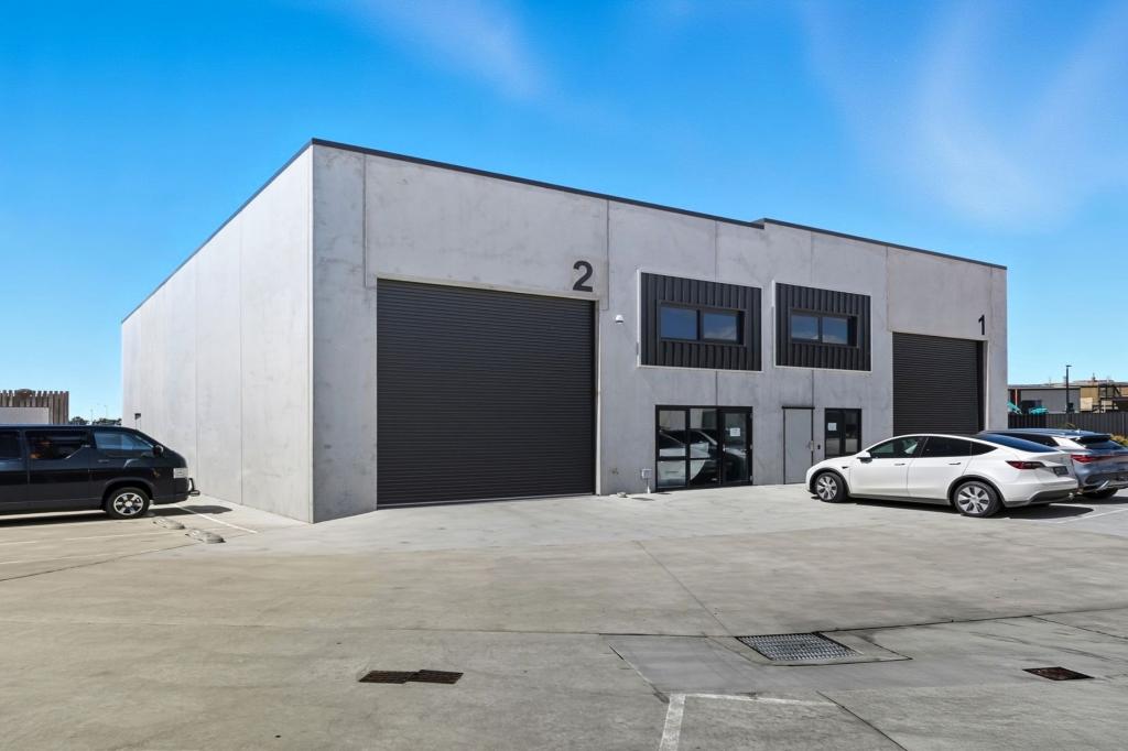 2/14 Cessna Way, Cambridge, TAS 7170