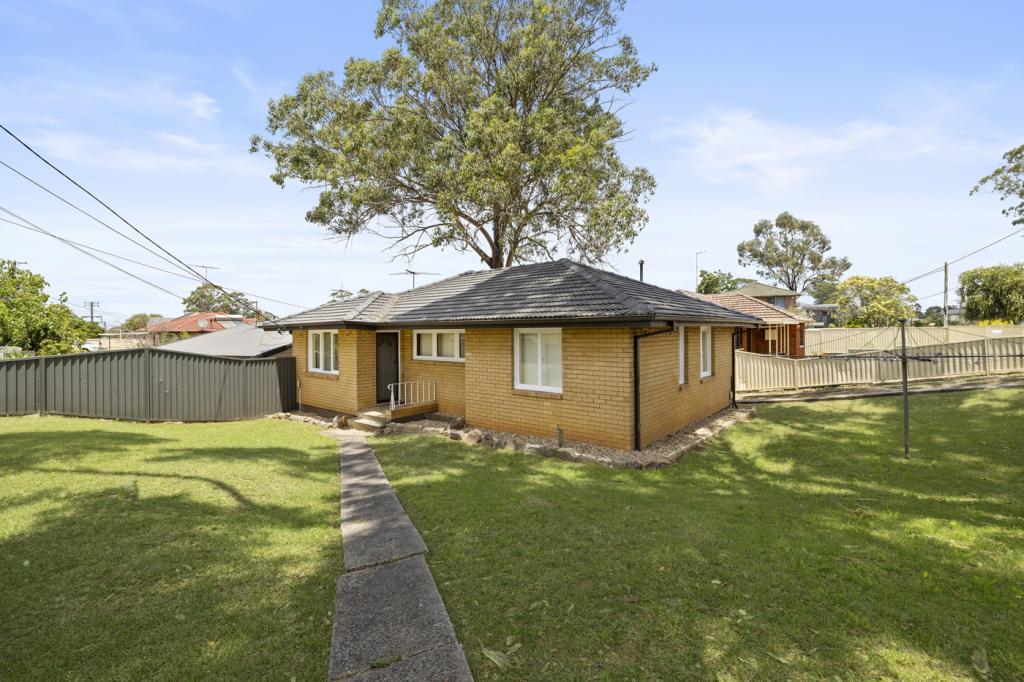 1 Busby Rd, Busby, NSW 2168