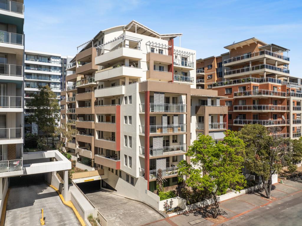 42/4-6 Lachlan St, Liverpool, NSW 2170