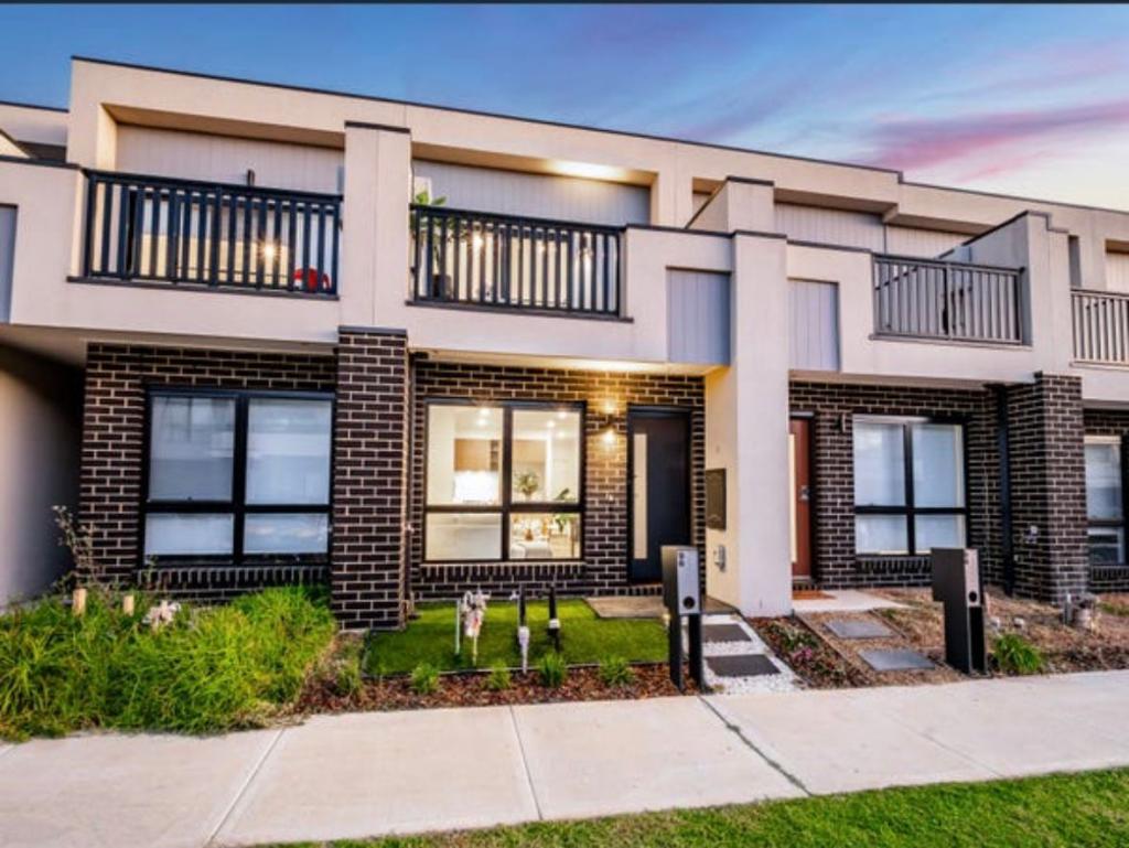 96 Fusion Cct, Cranbourne West, VIC 3977