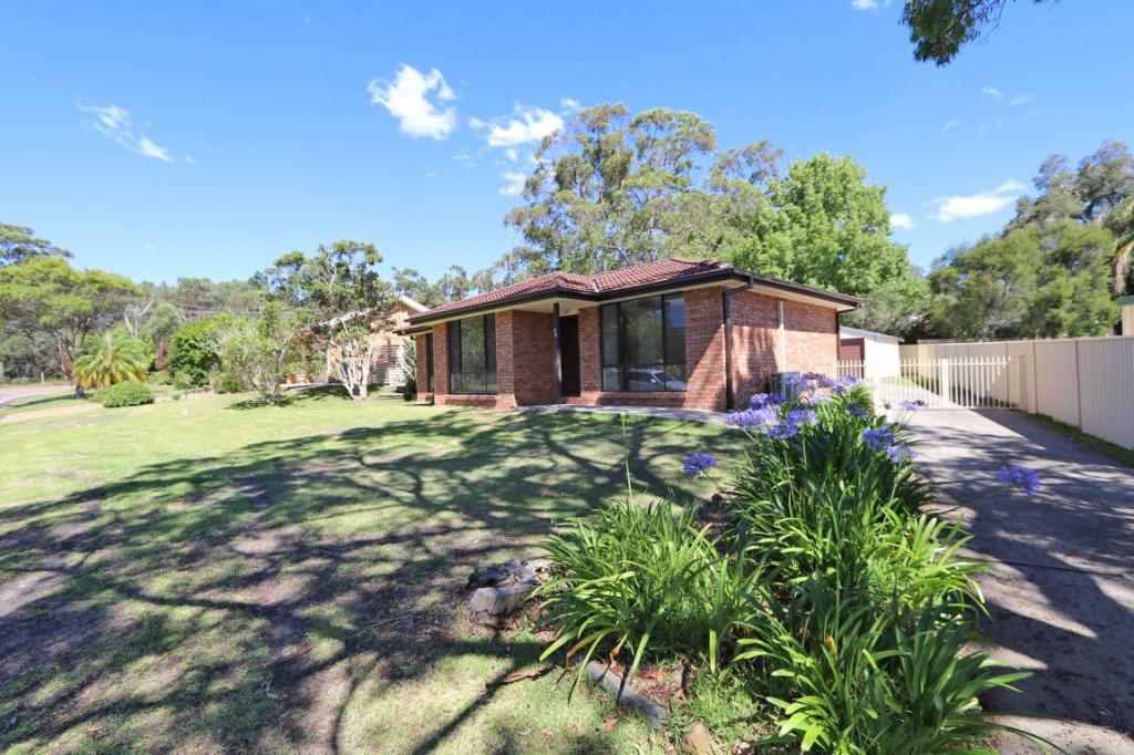 29 Tarwarri Rd, Summerland Point, NSW 2259