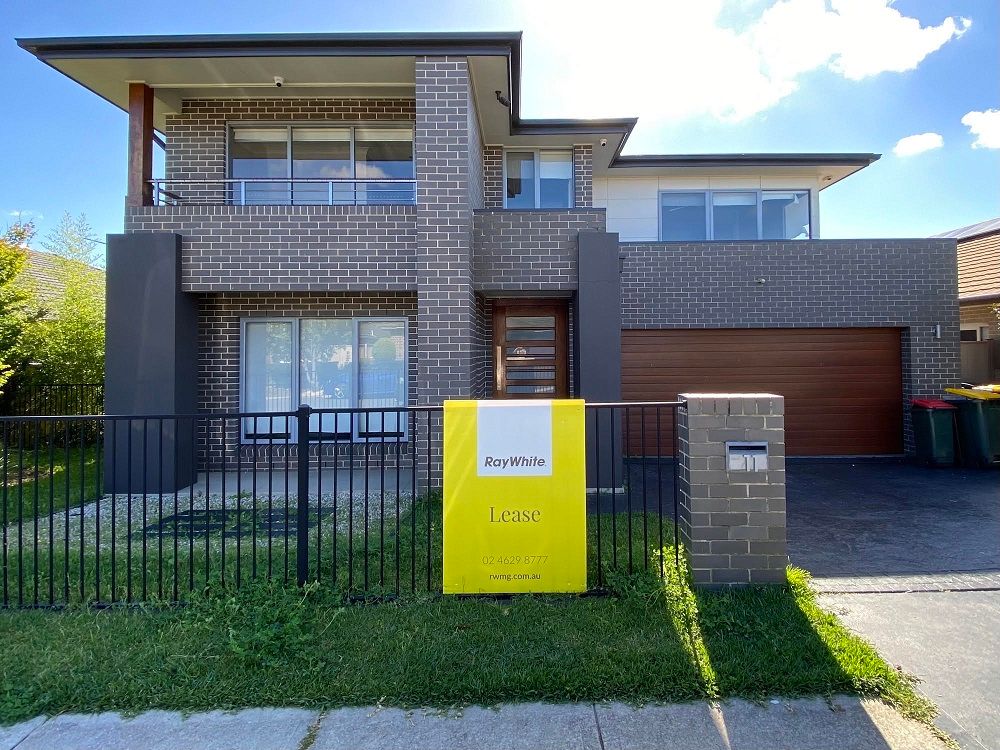 11 Redcap St, Spring Farm, NSW 2570