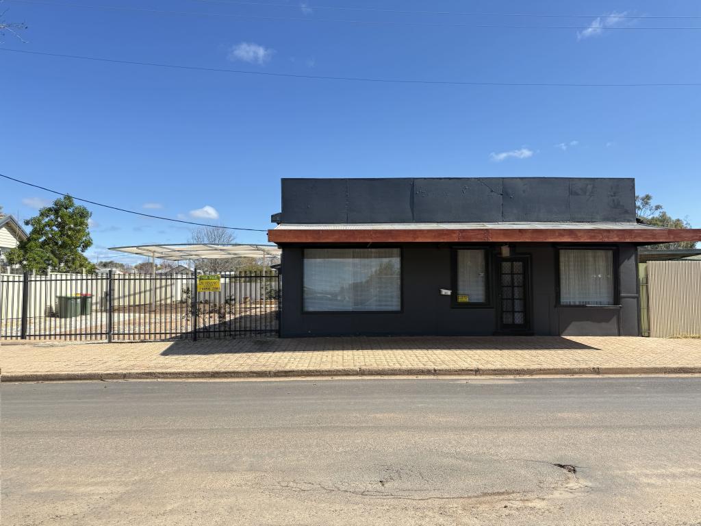 24 Innes St, Condobolin, NSW 2877