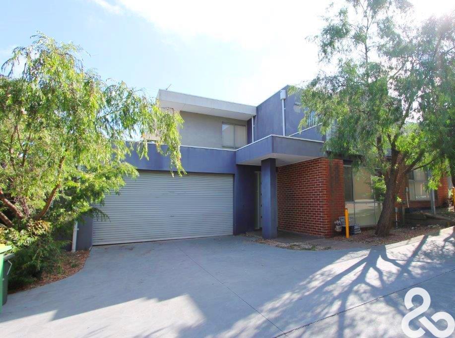 8/1089 PLENTY RD, BUNDOORA, VIC 3083